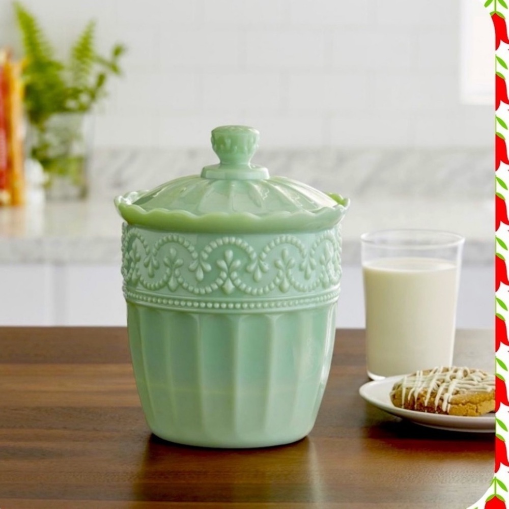 New Pioneer Woman Timeless Beauty Jade 9.8-Inch Cookie Jar HTF
